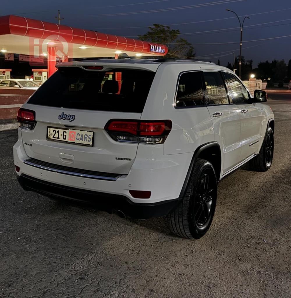 جيب جراند شيروكي